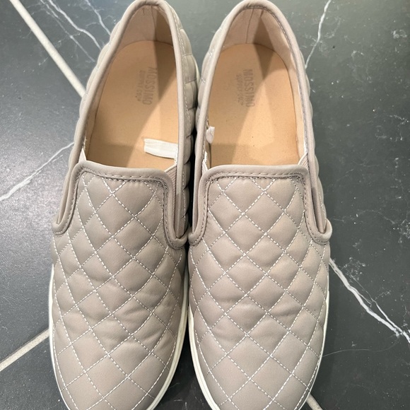 Mossimo size 9 slides - Picture 6 of 6